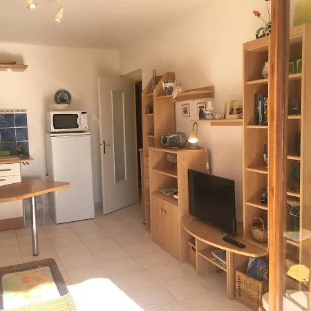 Apartmán Bormes-les-mimosas, 3 Pieces, 4 Personnes - Fr-1-713-103 *